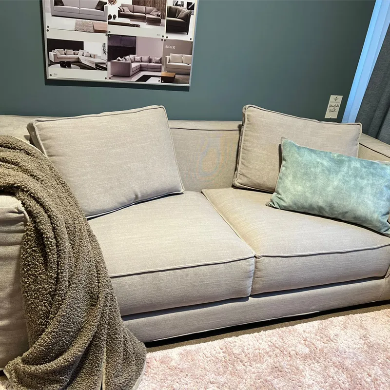 Sale: Sofa "Park" von Ventura Gemütlicher grauer 2-Sitzer ohne Füße mit 2 Sitzkissen